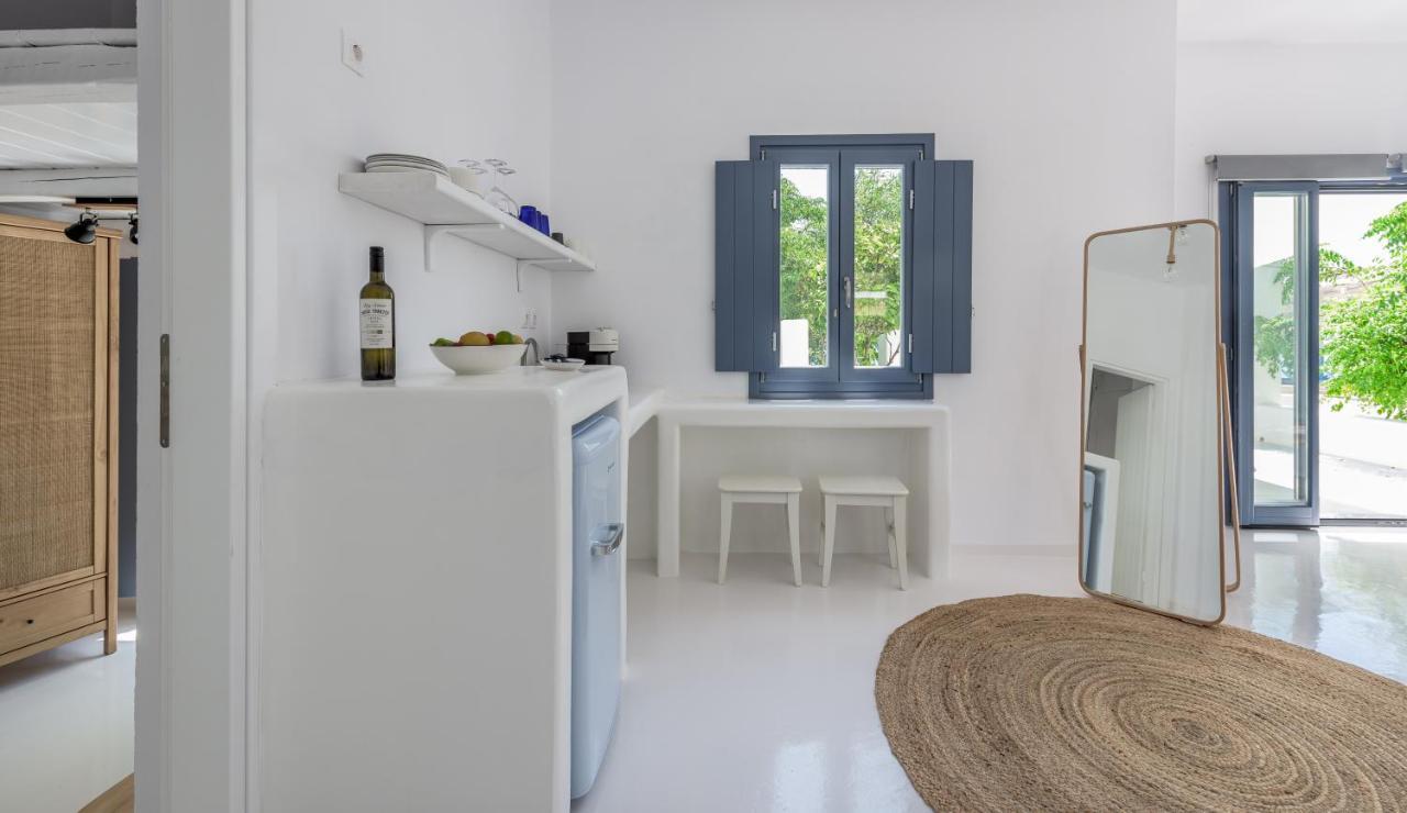 Ahinos Apartment Полония Екстериор снимка
